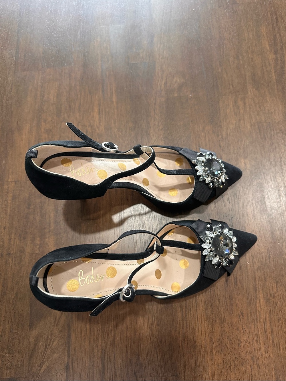 Boden Cordelia black T-bar pumps with jewel-embellished grosgrain bow Size 38 - Picture 2 of 11